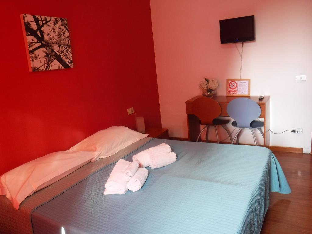 Ares Rooms Roma Cameră foto