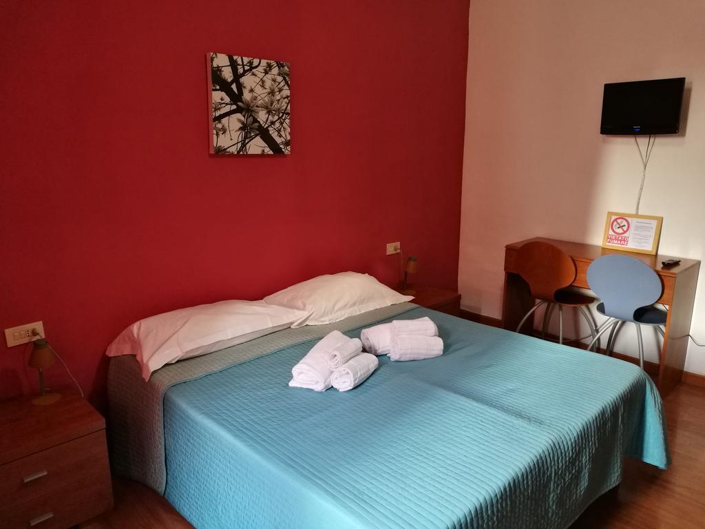 Ares Rooms Roma Cameră foto